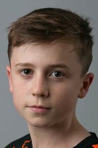 Toby Oliver in Catch Your Breath