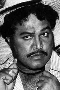 Viju Khote in Kafan
