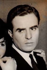 Rodolfo Salerno in Simplemente María