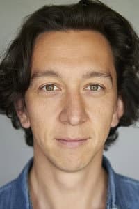 Robin Pearce in National Theatre Live: People