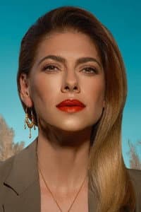 Jelena Perčin in Happy end