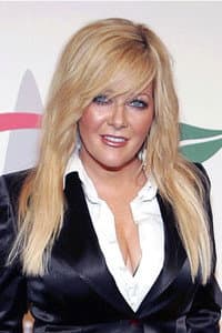 Jamie O'Neal in Kylie Minogue: Live in Dublin