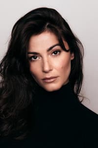 Elysia Rotaru in Domino Danger