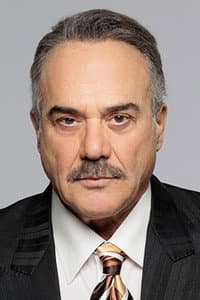 Pavlos Evagelopoulos in Treis epano dyo kato