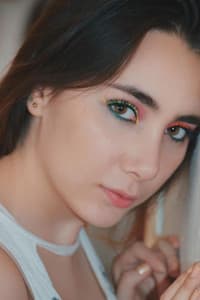Fernanda Mavelik in Ahora Vuelvo