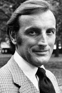 Gerald Harper in Strangler's Web