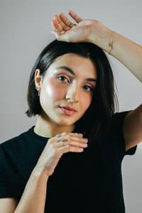 Natália Tarnowski in Obrigado por Estar Aqui