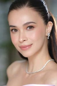 Sunshine Cruz in Barkada Walang Atrasan