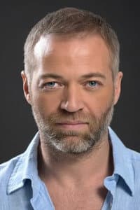Yunus Güner in Mavi Pansiyon