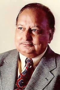 Prayag Raj in Shakespeare-Wallah