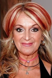 Karola in 40 Enni Vogliose... E Libidinose