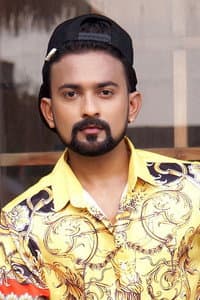 Vivan Shrivastava in Needs