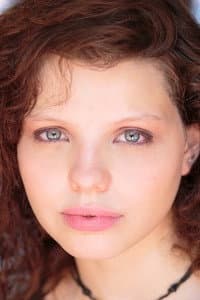 Chloë Levine in Depraved