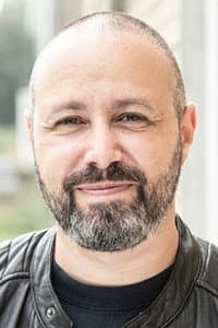 Hakim Harder in Glimt