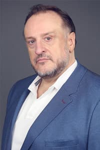 Fernando Albizu in El querer