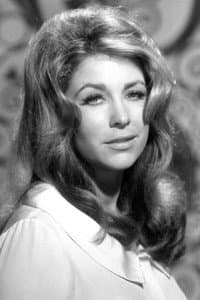 Michele Carey in Dirty Dingus Magee
