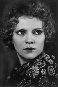 Nadia Sibirskaïa in Sapho