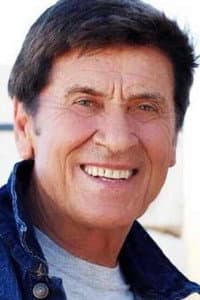 Gianni Morandi in Il provinciale