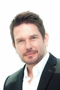 Kristoff Raczynski in Chapo: El Escape Del Siglo