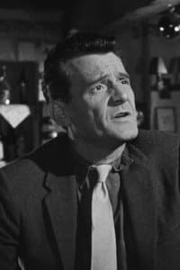 Paul Descombes in L'ile lost island