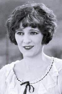 Edith Roberts in The Love Swindle