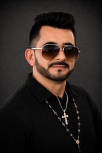 Chuy El Bandido De Amor in El Motero