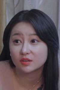 Yoo Jung in 82년생 박아라
