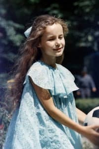 Barbara Maruszewska in Zaczarowane podwórko