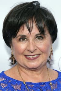 Luisa Leschin in The Perfect Wife