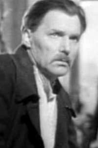 Vasiliy Novikov in Molodye kapitany