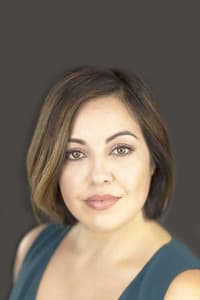 Alison Araya in Mystery 101: Deadly History