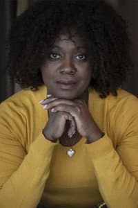 Cleonise Malulo in Baía de Luanda