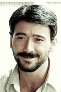Kamran Yunis in Xəlvətdə qalmış müdrik