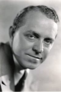 Frank Richardson in New Movietone Follies of 1930