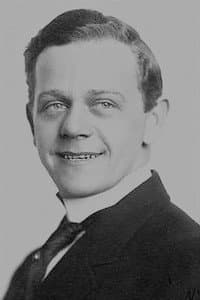 Charles Winninger in Give My Regards to Broadway