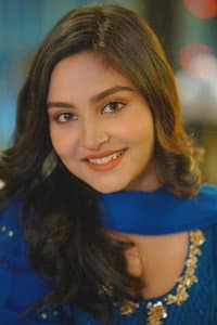 Naznin Nahar Niha in Mitthe Premer Golpo