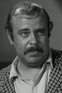 Sam Buffington in Invasion of the Saucer Men