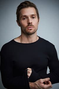 Evan Gamble in Girl, Positive