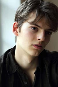 Sandro Lohmann in About a Girl