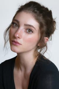 Willow Shields in Pawns No More: The Making of The Hunger Games: Mockingjay Part 2