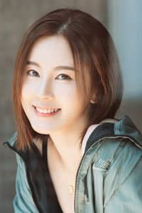 Theresa Fu Wing in 9個女仔1隻鬼