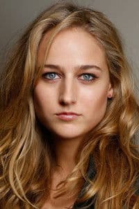 Leelee Sobieski in Joy Ride