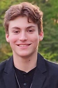 Zachery Bowman in Donut Kid