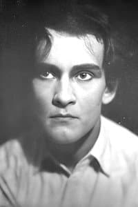 Vadim Uraneff in Friends and Lovers