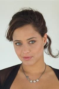 Esmée de la Bretonière in Gordel van smaragd