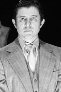 Enrique Dumont in Bueno