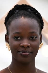 Anna Thiandoum in Ni Chaînes Ni Maîtres
