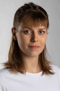 Andrea Hodíková in Whisper Naked Shadow