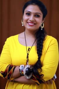 Divya M. Nair in ഭരതനാട്യം 2 മോഹിനിയാട്ടം
