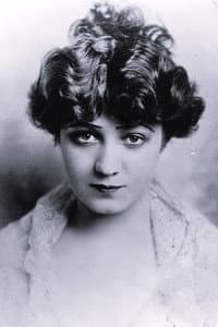 Edna Mayo in The Key to Yesterday